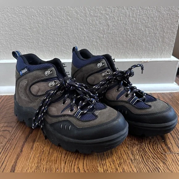 Alpine Womens Black and Brown Leather Hiking Ankle Outdoor Boots size 7.5 - Picture 1 of 8